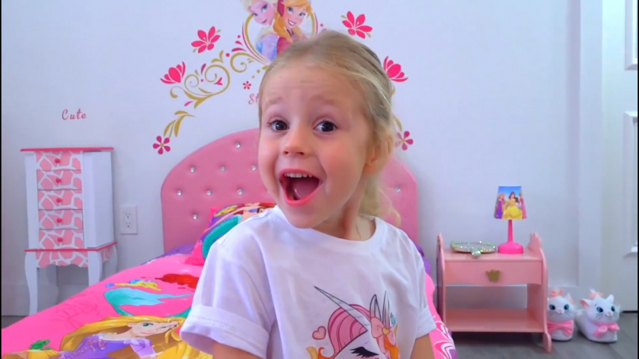 ماجراهای ناستیا و بابایی - قسمت 178 - پرنسس ناستیا و خرید لباس و جواهرات جدید